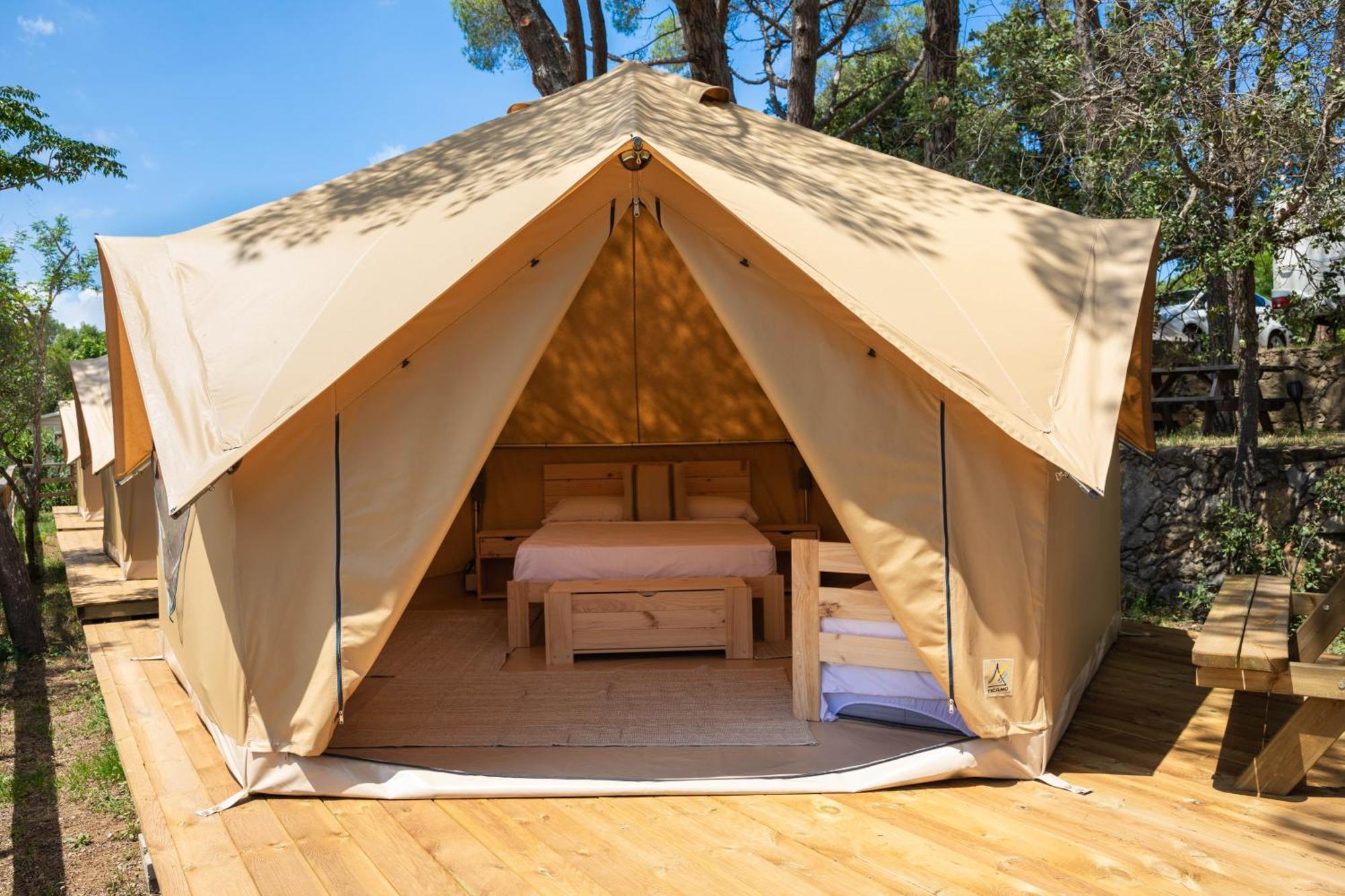 Camping 3 Estrellas Costa Brava 벨로브레가 외부 사진